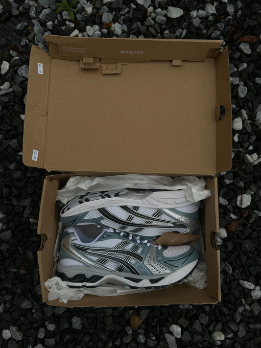 ASICS Gel Kayano 14 “Fjord grey”