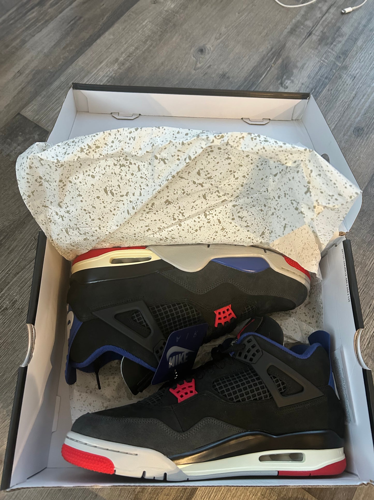 Nike air Jordan 4 “royal blue/red”