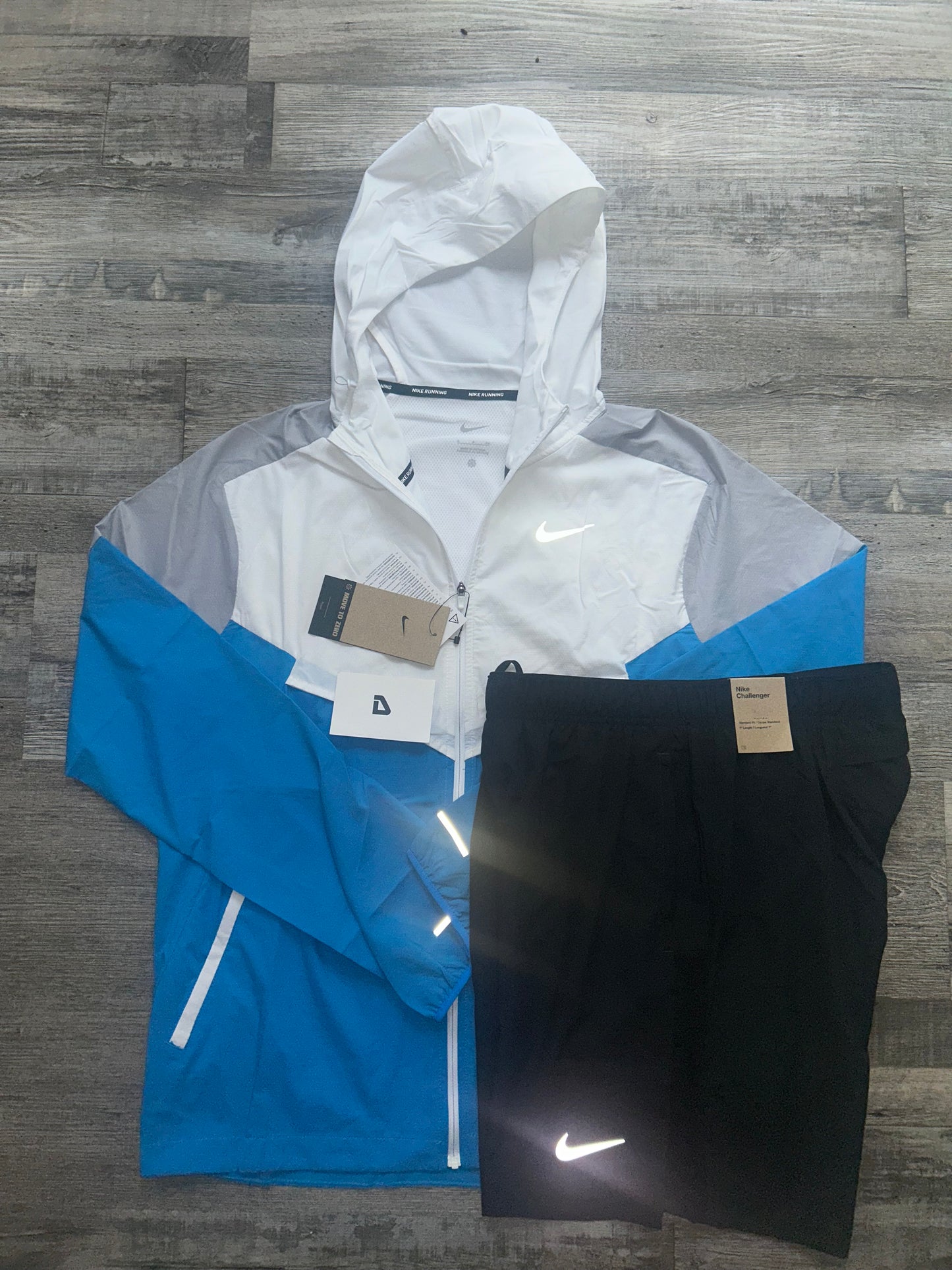 Nike Windrunner Set “Ice blue”