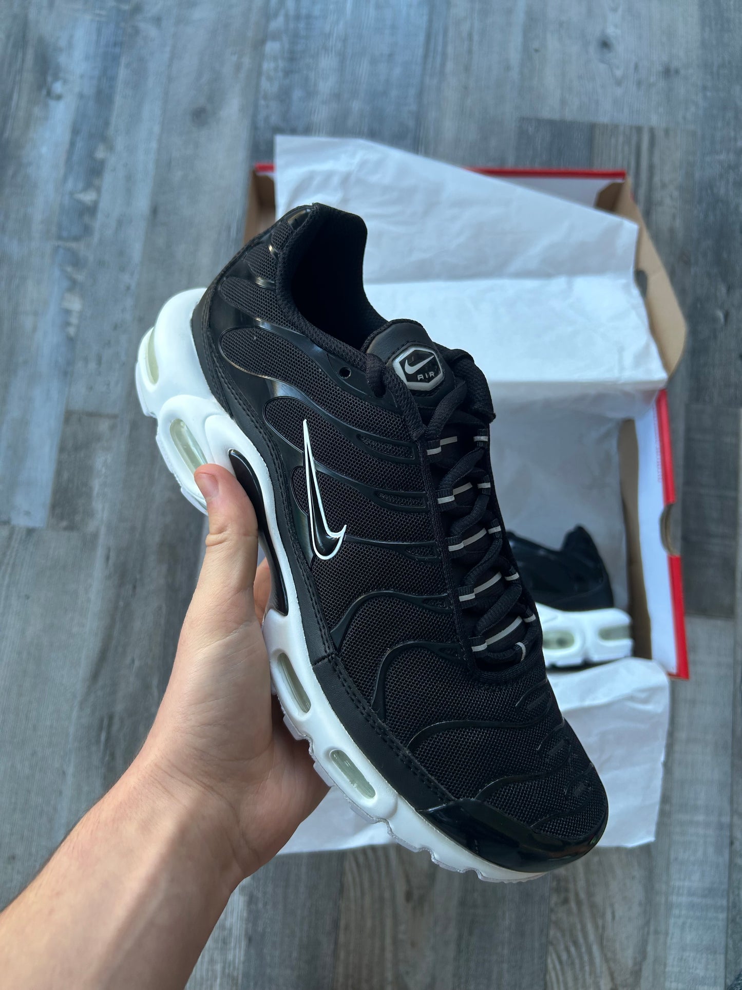 Nike air max plus Tn “Black/white”