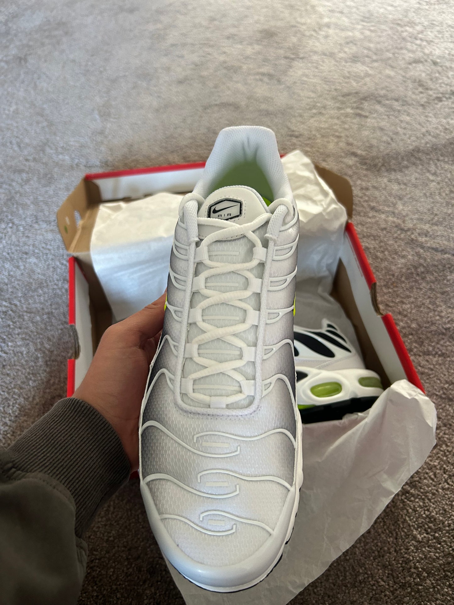Nike air max plus Tn “White/Volt fades”