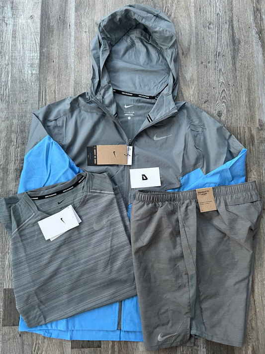 Nike Windrunner set with shorts and top “Grey/blue” small