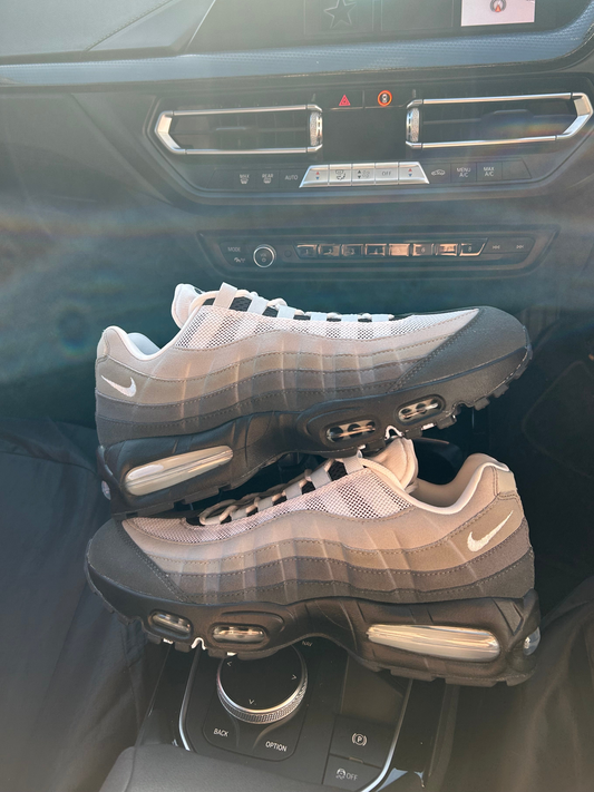 Nike Air Max 95 ‘OG Blue Tint’